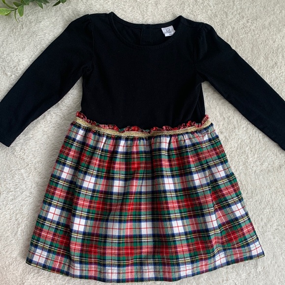 GAP Other - GAP Black & Red White Green Plaid Dress 3 EUC